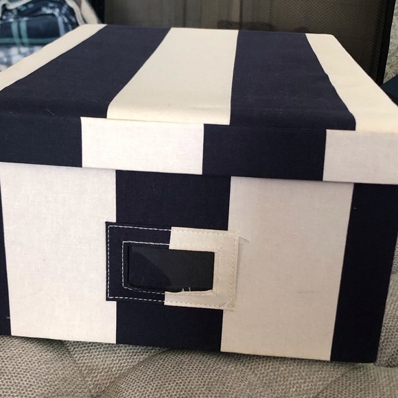 Navy & white striped storage box small size - Picture 1 of 6